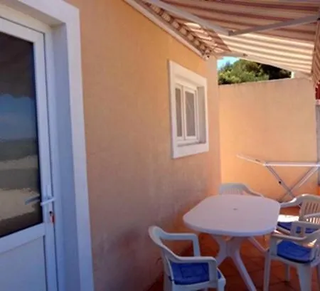 In With Sea View, Terrace, Wifi * Grebaštica