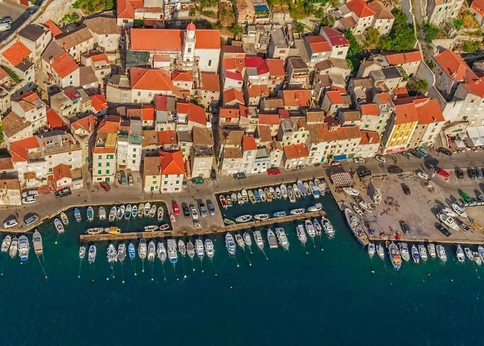 In With Sea View, Terrace, Wifi Grebaštica
